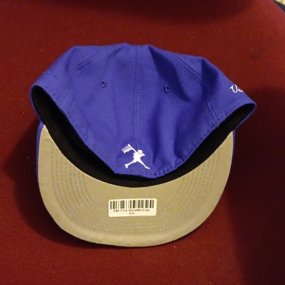 Baseball hat - Picture 2 of 3